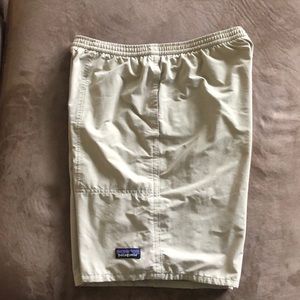 Patagonia shorts- swimming trunks/ normal short hybrid